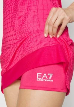 EA7 Emporio Armani Tennis Pro Freestyle Dress - Jurken - Fancy Pink Yarrow -Dameskledingwinkel 00859aa4c2da46fbb7390be84638e9aa