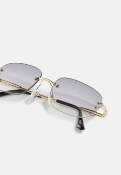 Jack & Jones Jacberlin Unisex - Zonnebril - Purple Magic -Dameskledingwinkel 4f95823acc6a4e6990b3941f848e3cb5