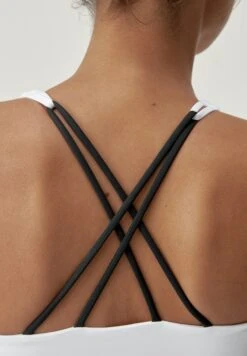 Born Living Yoga Daira - Sport-Bh Met Light Support - White -Dameskledingwinkel 55d305024ae5409388c2eb6095cdcefb