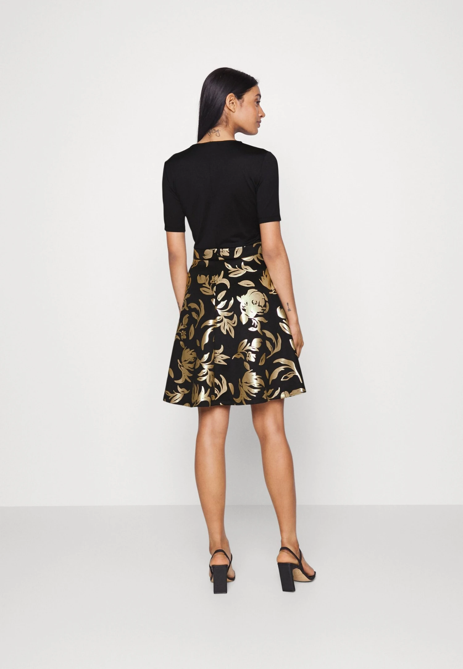 Anna Field Cocktailjurk - Black/Gold 3 Anna Field Cocktailjurk - Black/Gold - Afbeelding 3